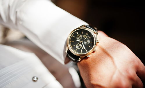 頂級玩家的必經之路 精巧絕倫的萬年歷腕表