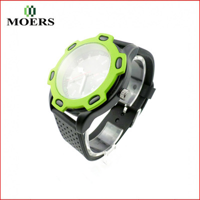 歐美流行熱潮 運(yùn)動風(fēng)硅膠男士手表定制與批發(fā)全解析